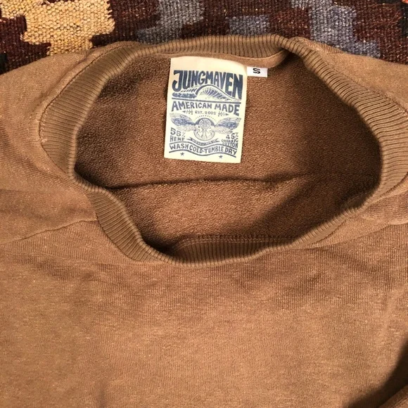 Jungmaven Alpine Raglan - Picture 4 of 4